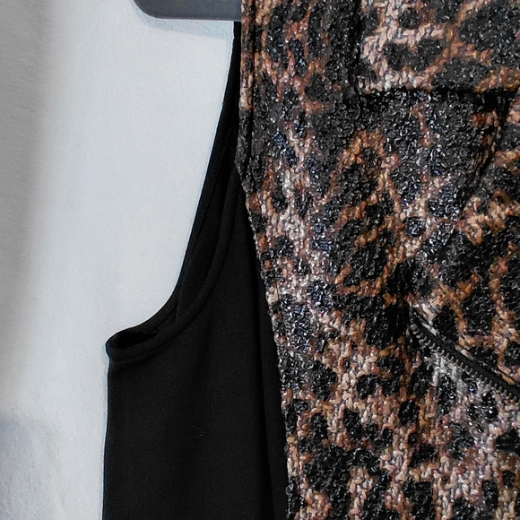 Chico's Leopard Print Zip Vest Top - Picture 6 of 15
